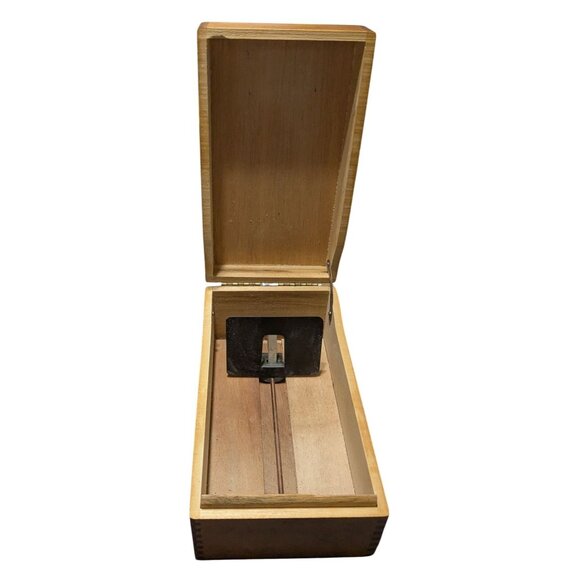 Wooden Dovetail Box Metal Blade Insert Hinged Lid Library card index oak vintage - Picture 4 of 16